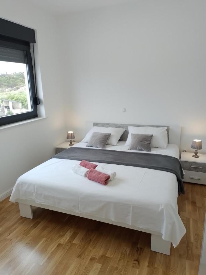 Villa Biba Novalja Bagian luar foto